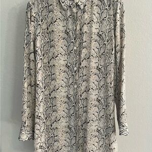 Equipment Snakeskin Pattern Long Length Blouse